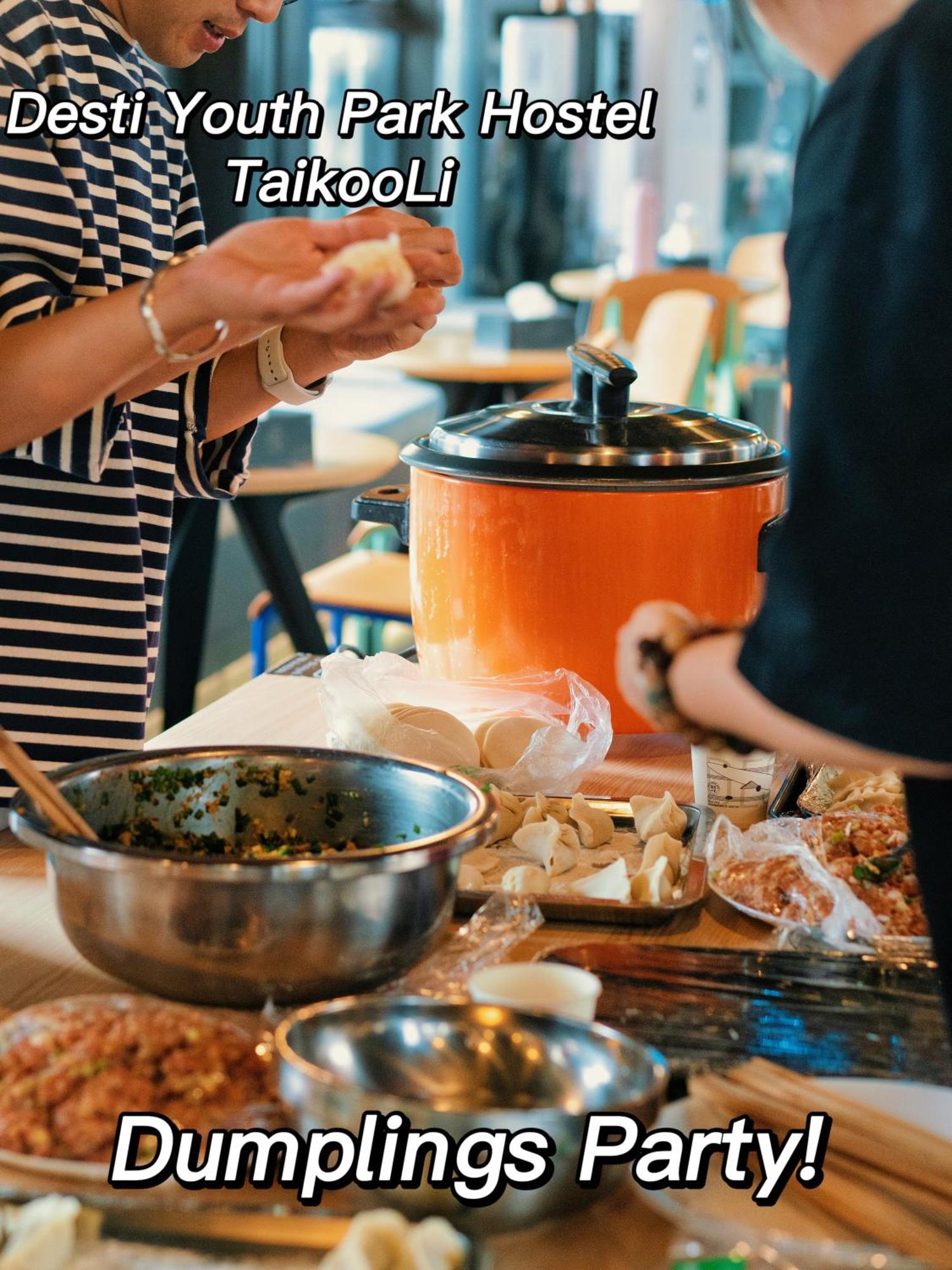 Chengdu Desti Youth Park Hostel Taikooli Dış mekan fotoğraf