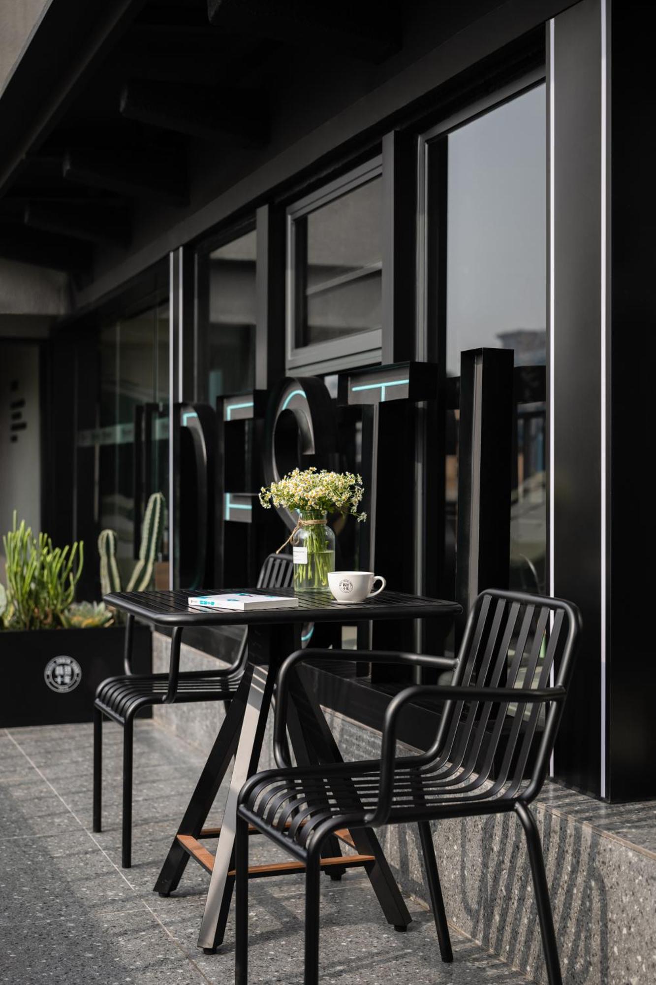 Chengdu Desti Youth Park Hostel Taikooli Dış mekan fotoğraf